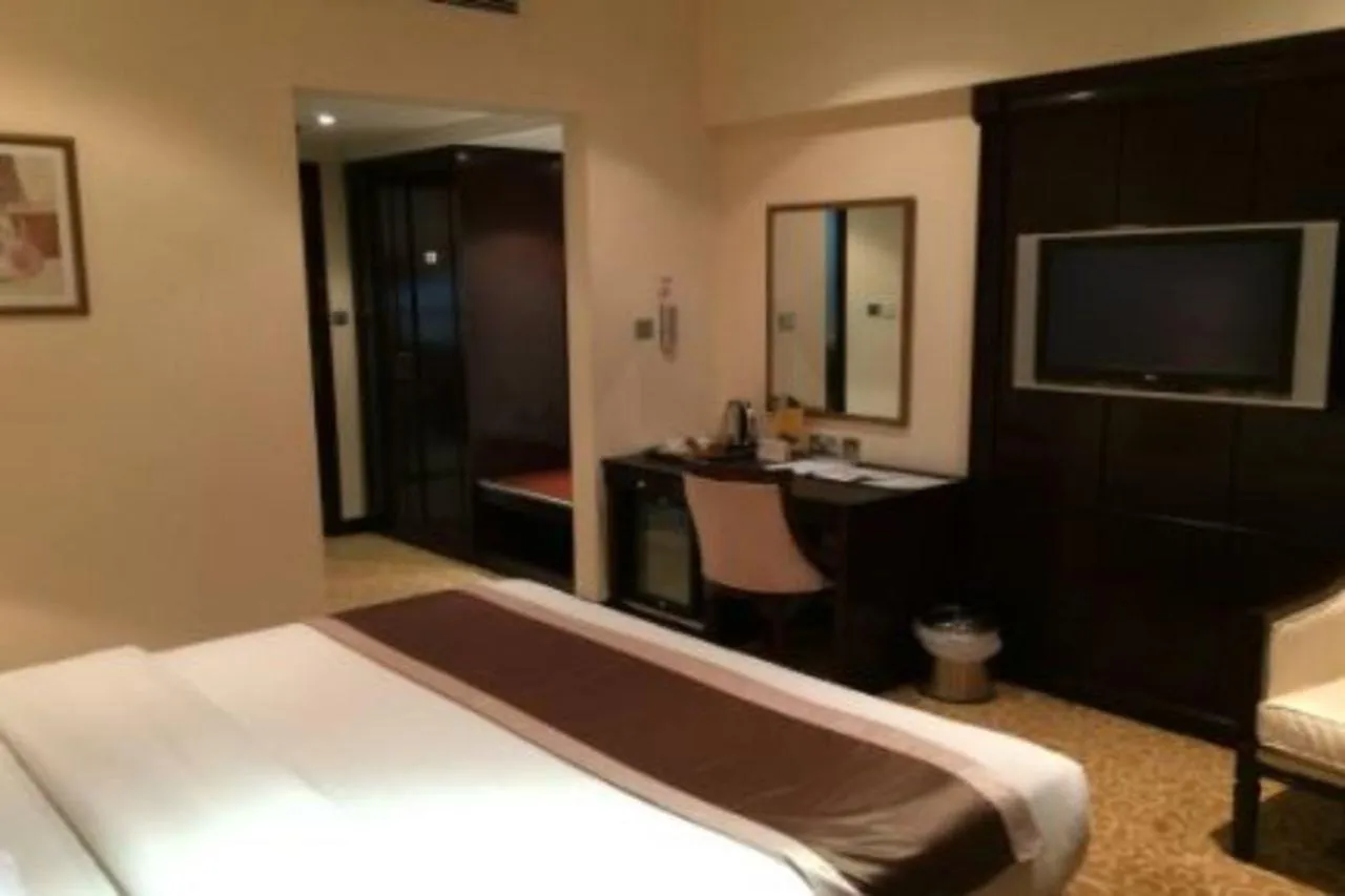 London Suites Hotel Dubaj