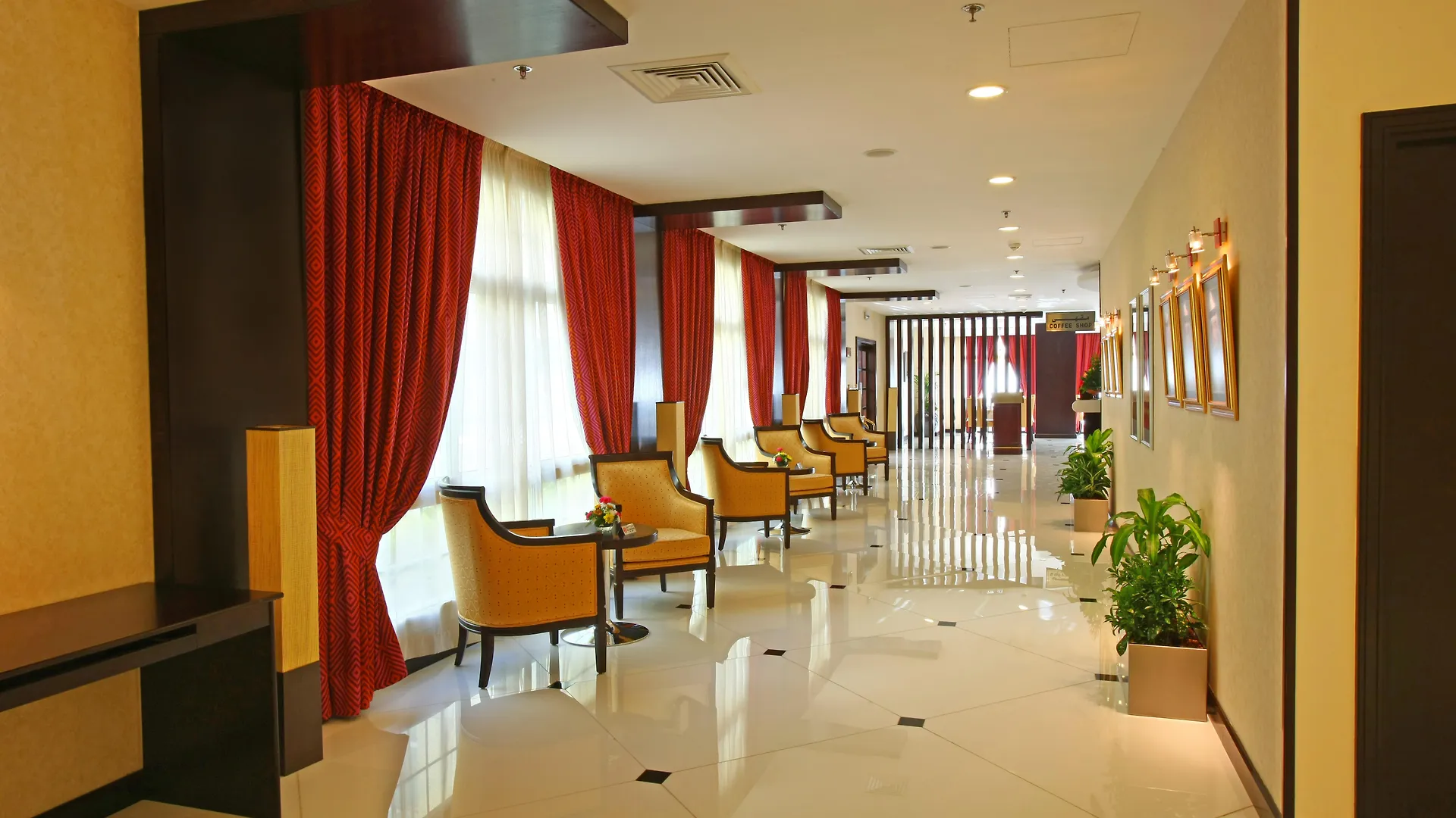 London Suites Hotel Dubaj