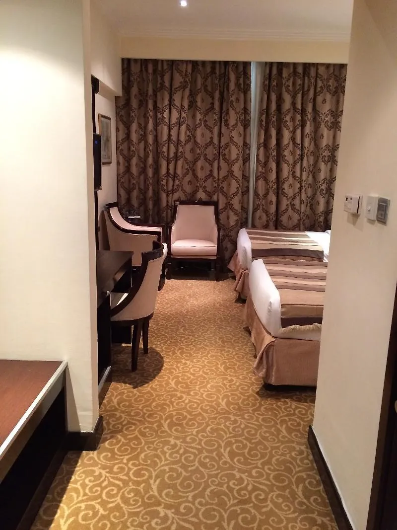 London Suites Hotel Dubaj