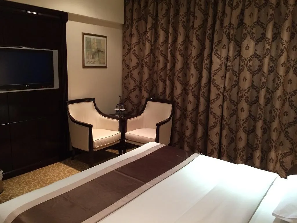 London Suites Hotel Dubaj