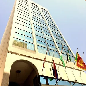 everest-international-hotel.sharjah-hotels.com/