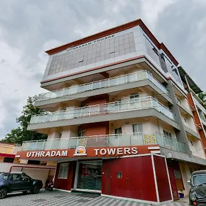 *** Hotel Oyo Flagship Uthradam Towers India